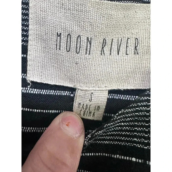 Moon River Women's Black and White Crew Neck Striped Tunic Dress Size Small - Picture 6 of 6